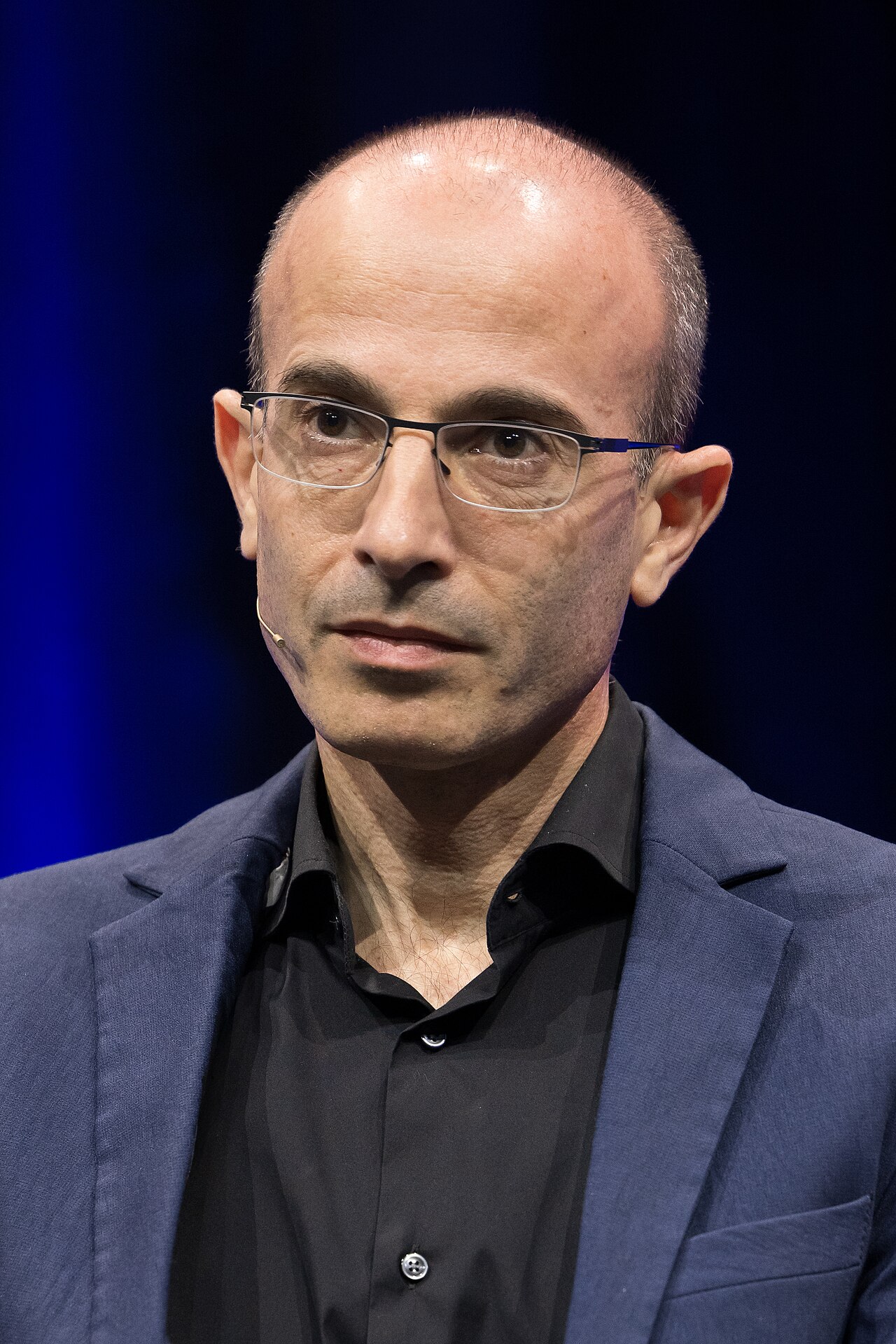 GS Yuval Noah Harari phát biểu tại Hội chợ Sách Frankfurt
